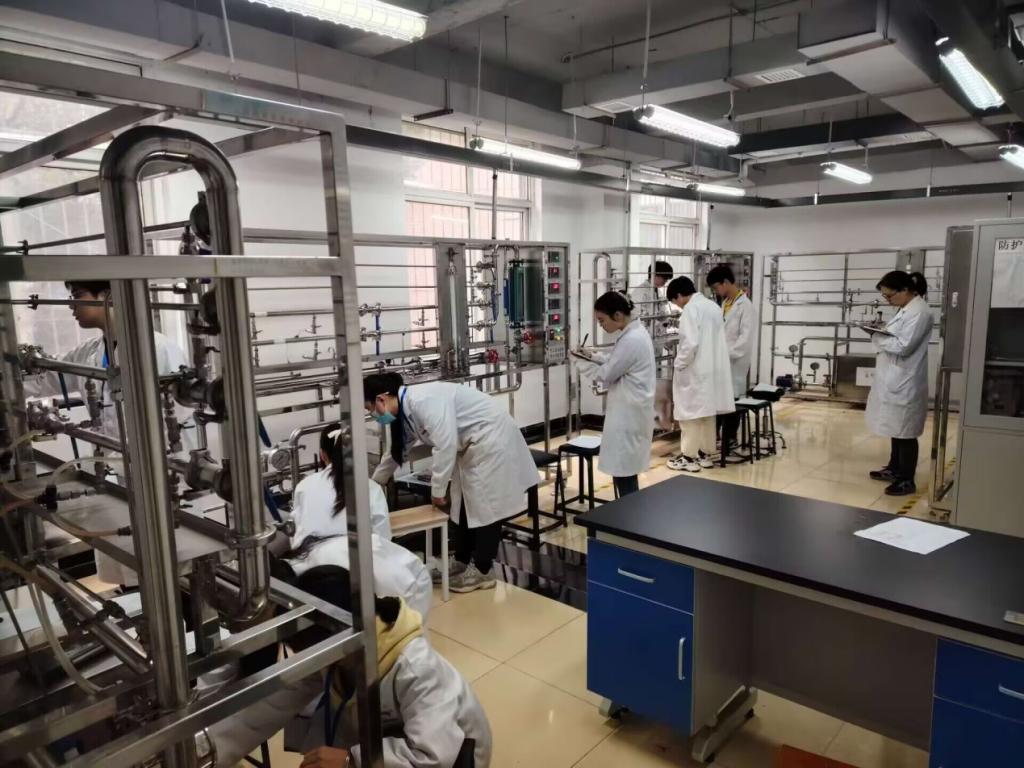 第七届全国老员工化工实验竞赛taptap体育官网入口校赛圆满落幕